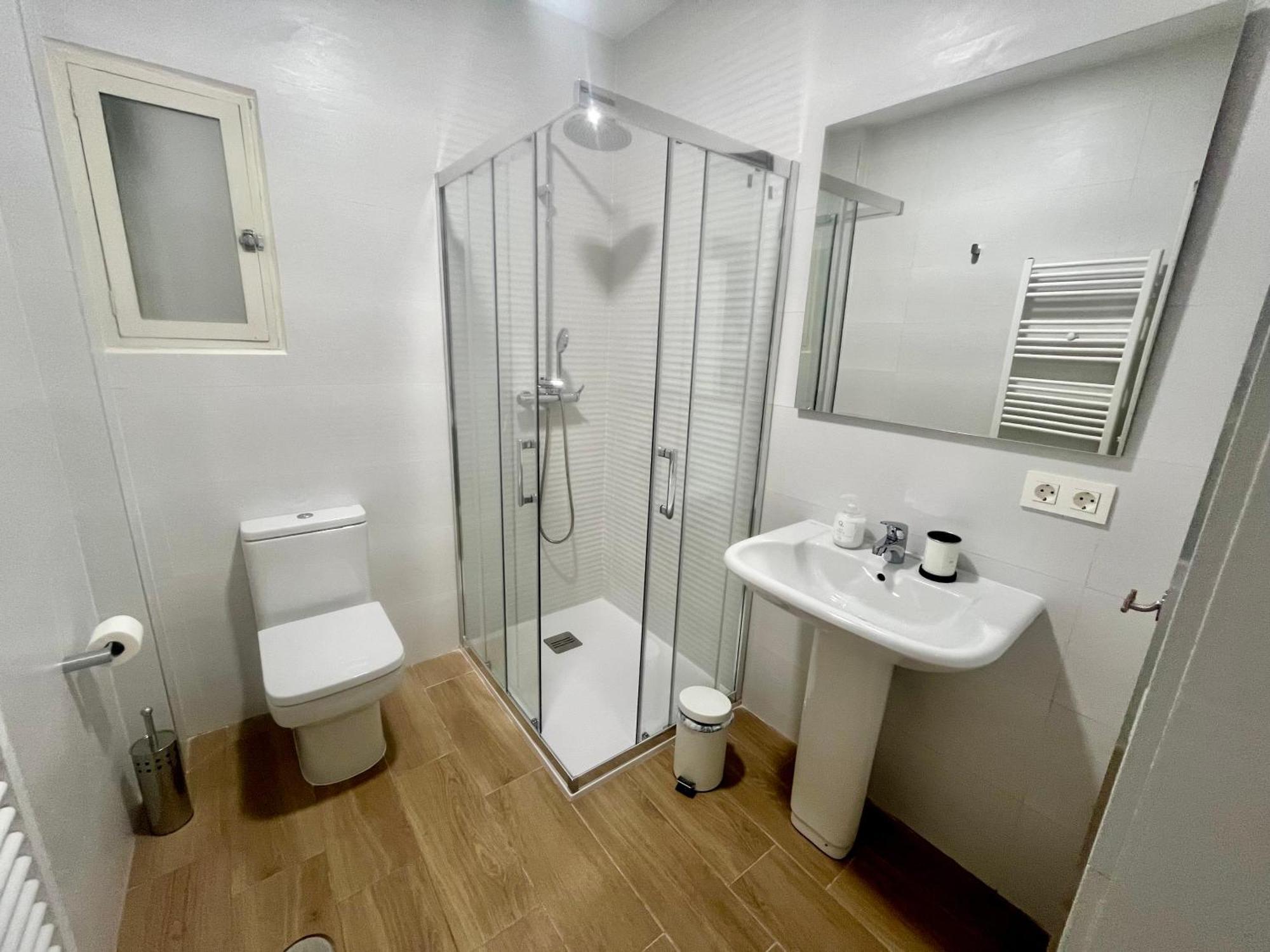 Espacios Blanco Santiago - Con Parking. Apartment Valladolid Exterior photo